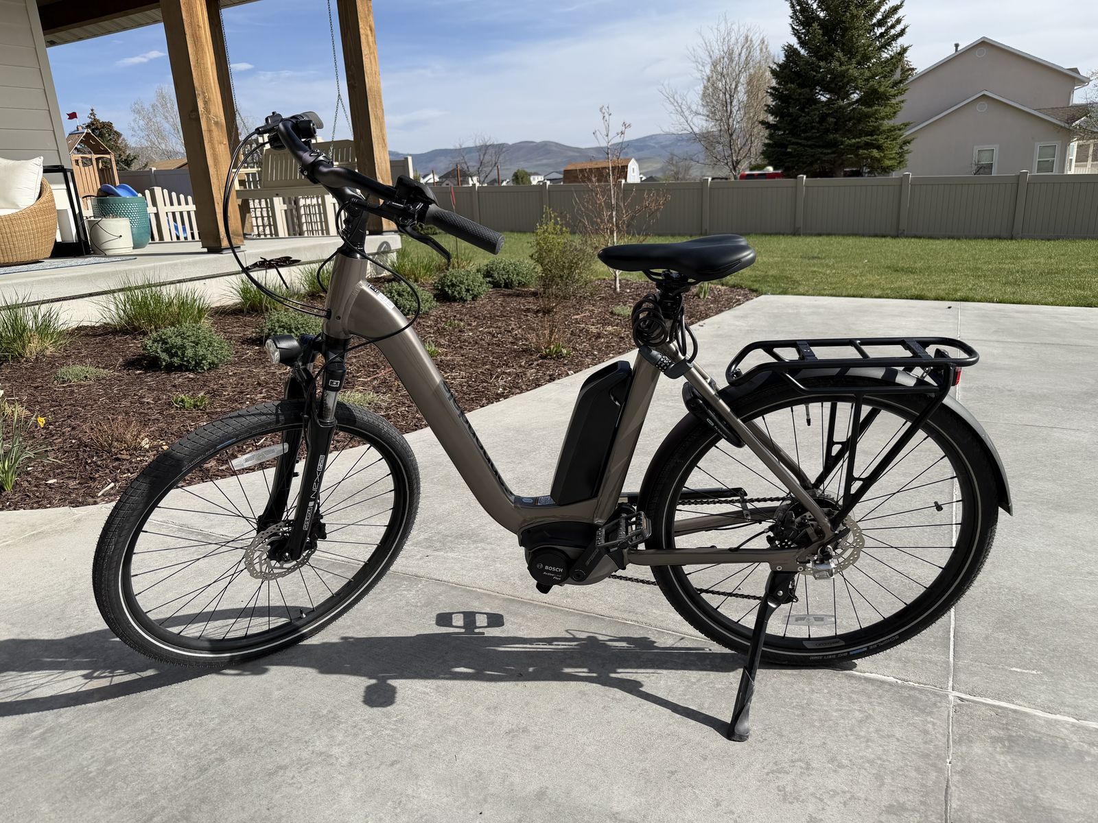 2020 Cannondale Mavaro Neo City E-Bike – Excellent Condition