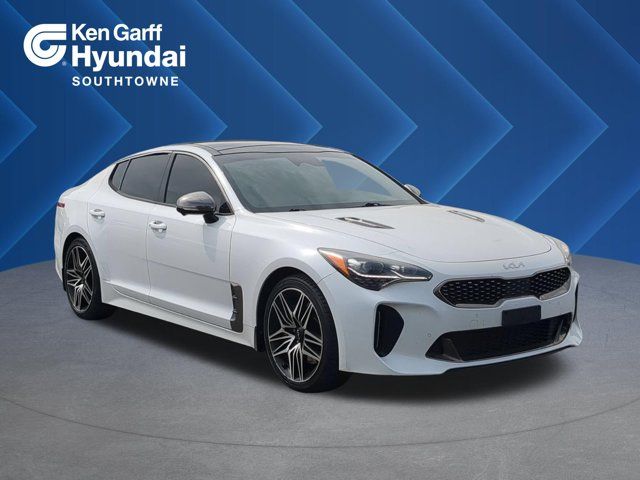 2022 Kia Stinger GT2