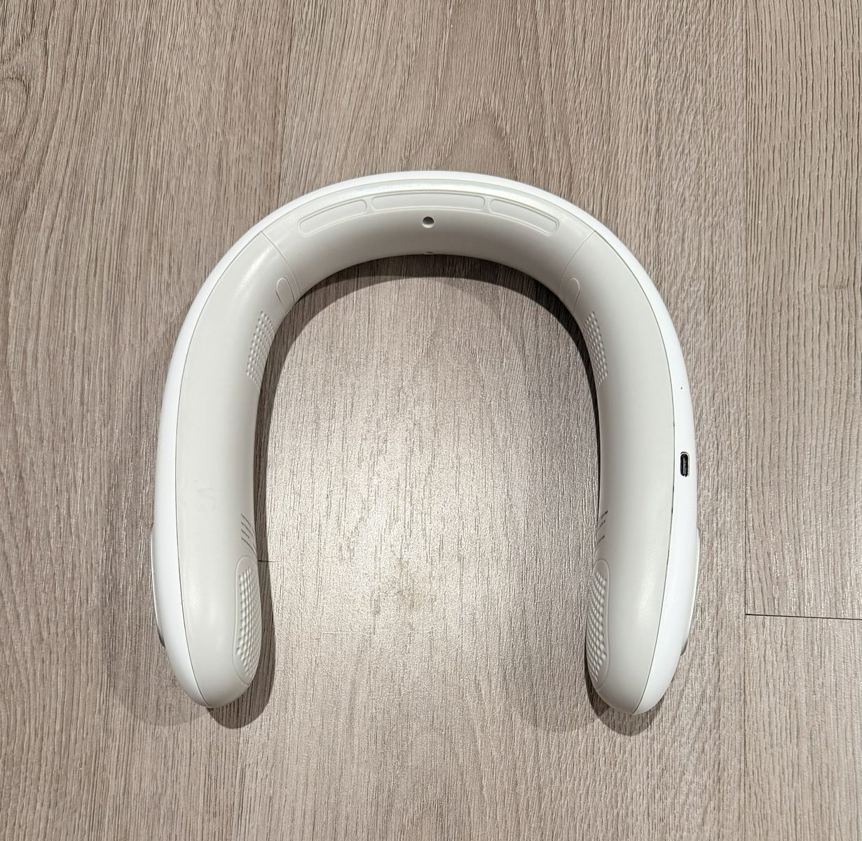 Hands-Free Neck Fan - White, Larger Size, USB Rechargeable, Tested