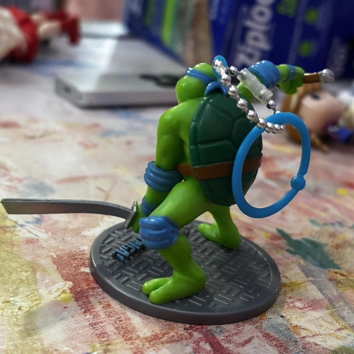 Main image 4