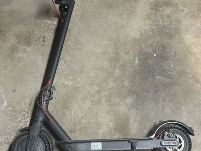 Xiaomi Electric Scooter with Charger