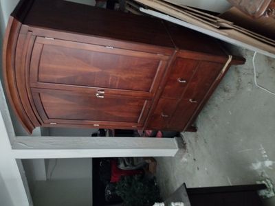 Amoire Storage / Clothes Closet