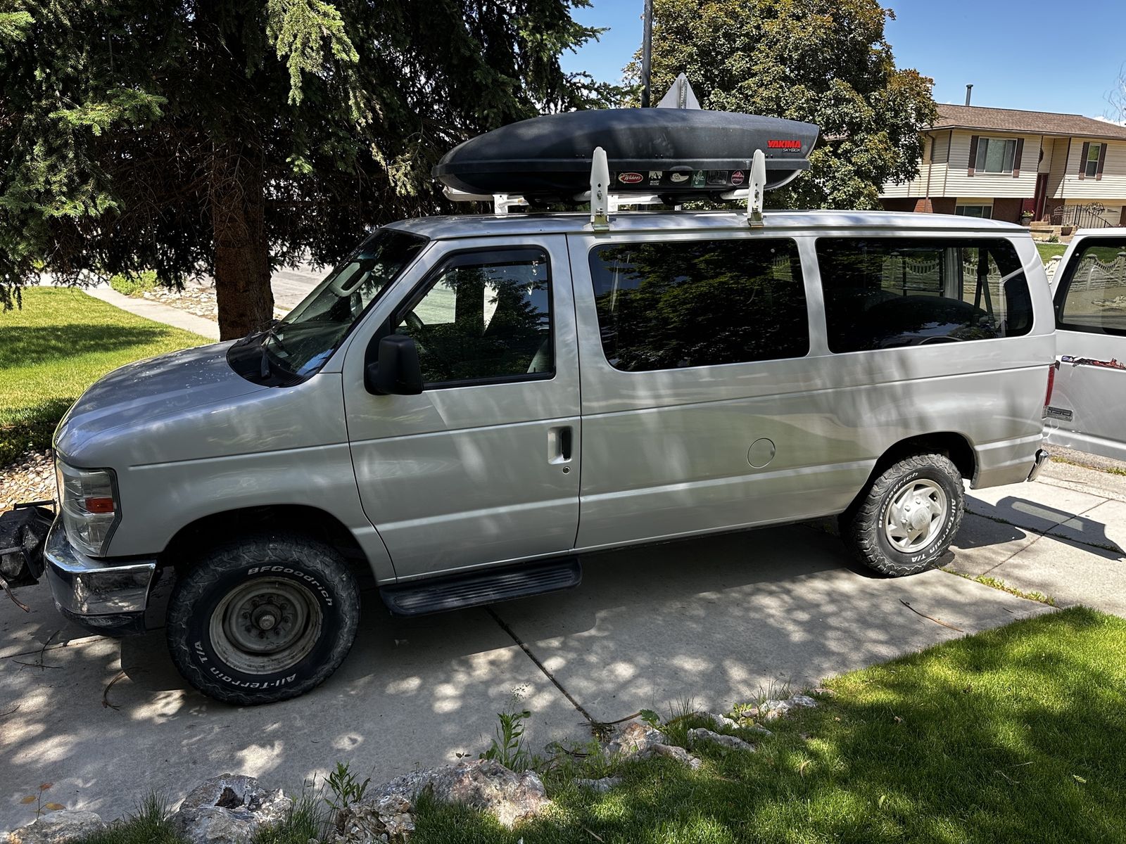 2008 Ford E-Series E-150 XLT