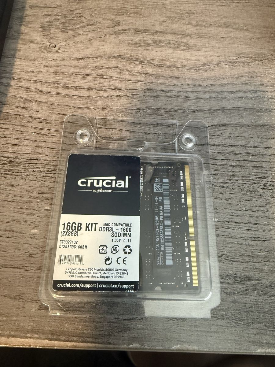 16GB (2x8GB) kit - Crucial DDR3L-PC3-12800S SODIMM