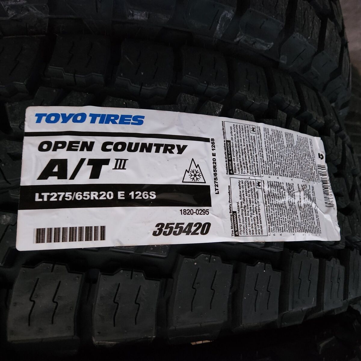275/65r20 toyo open country at lll