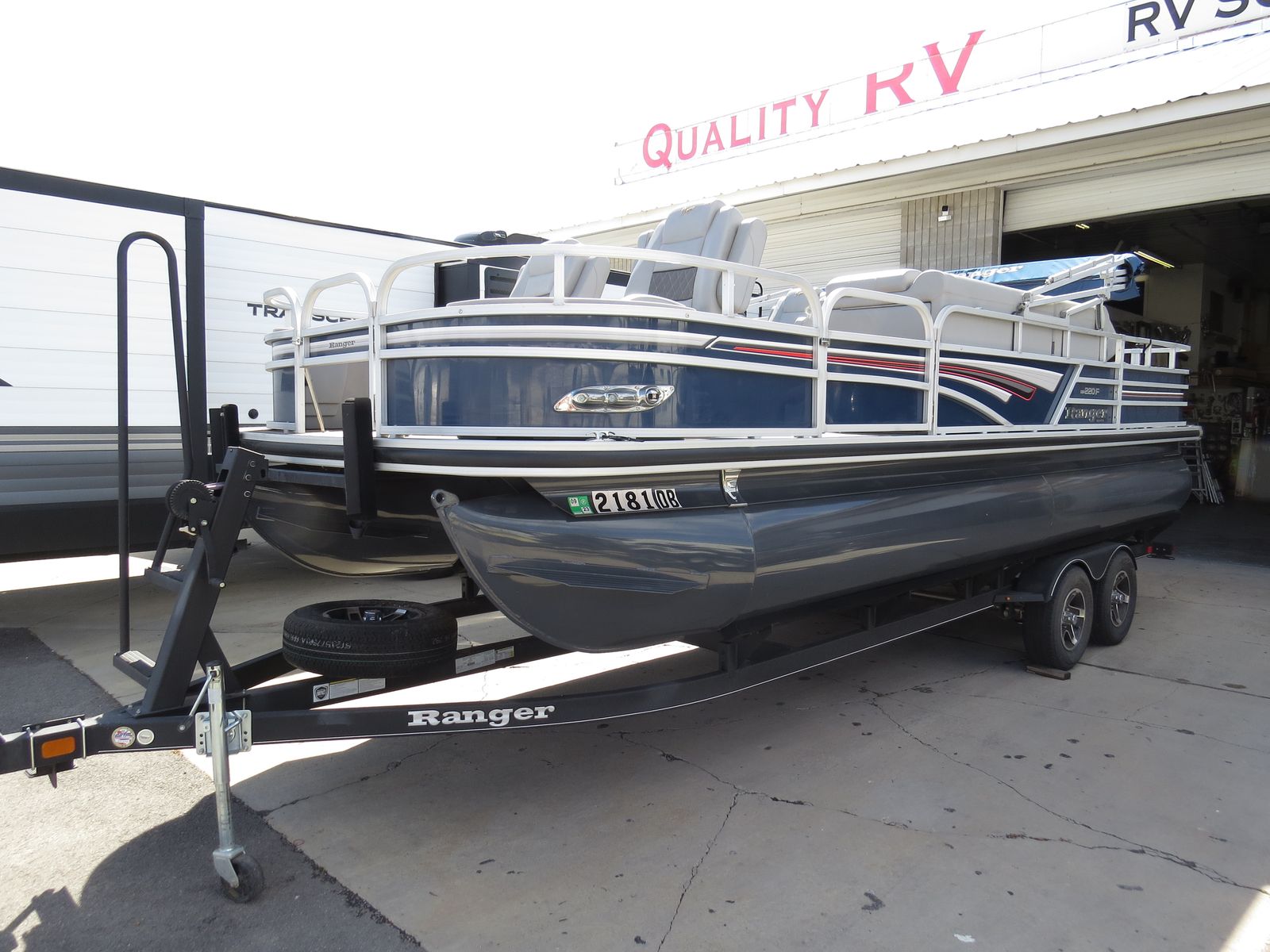 2021 Ranger Reata 220 Pontoon (150 HP Motor Mercury!)