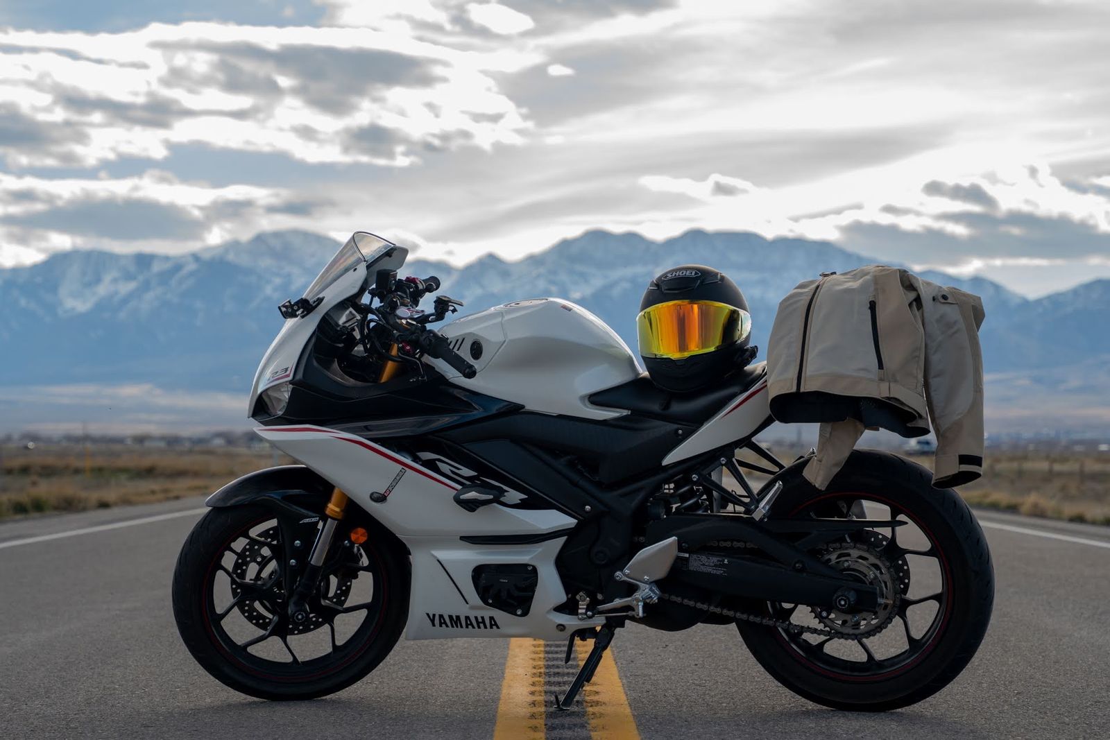 Yamaha R3 2019