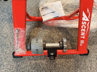 Ascent Mag-3L Bike Trainer, Red, Easy Set-up, New