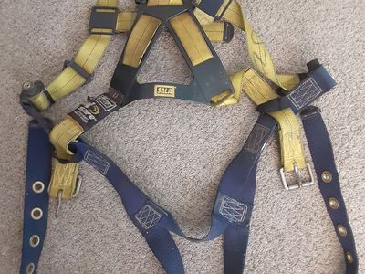 3M DBI SALA SAFE safety harness