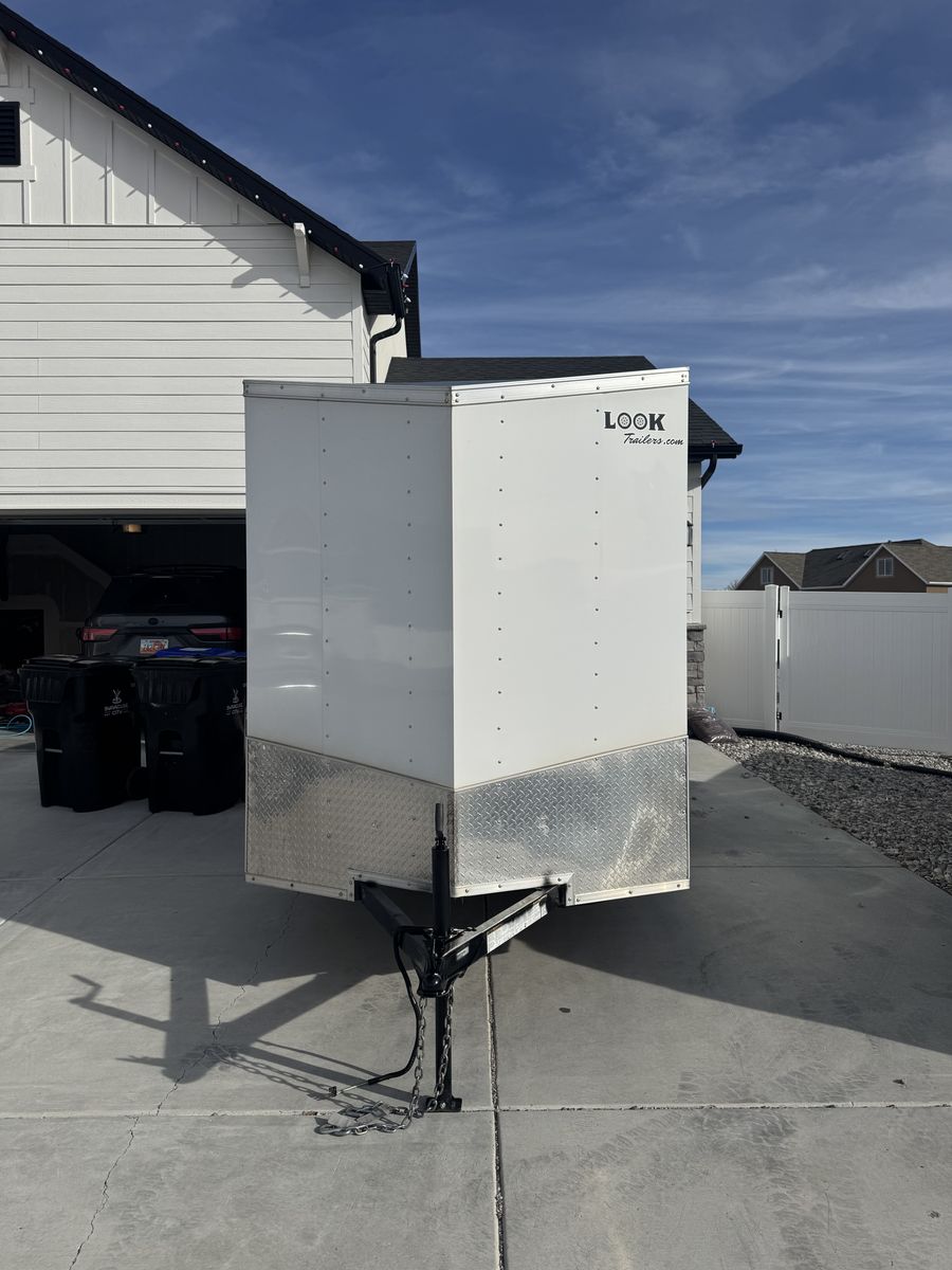 2020 Look 6X12 Enclosed Utility trailer