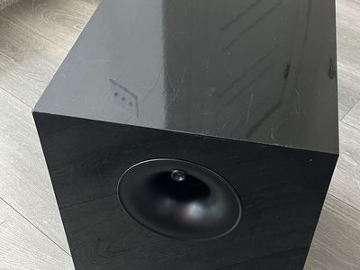 Energy 200W Subwoofer ESW-8 theater speaker