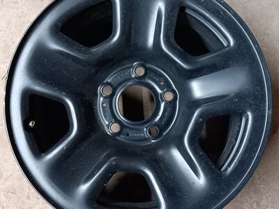 2024 Jeep Wrangler 17 inch OEM Steel Wheel