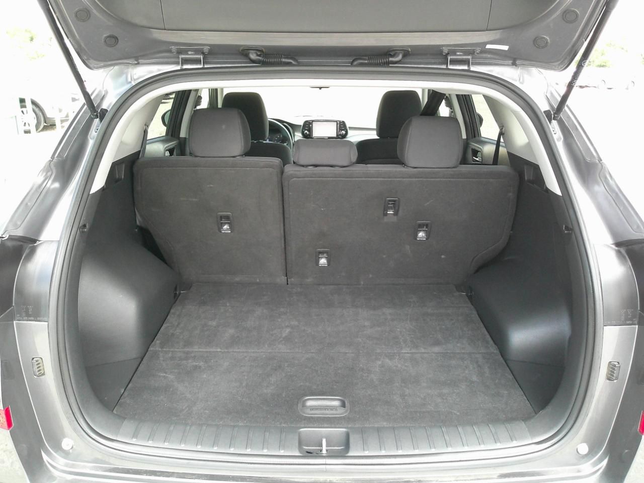 Main image 11