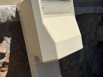 Unmetered RV Pedestal Direct Burial 50/20 Amp Power Outlet
