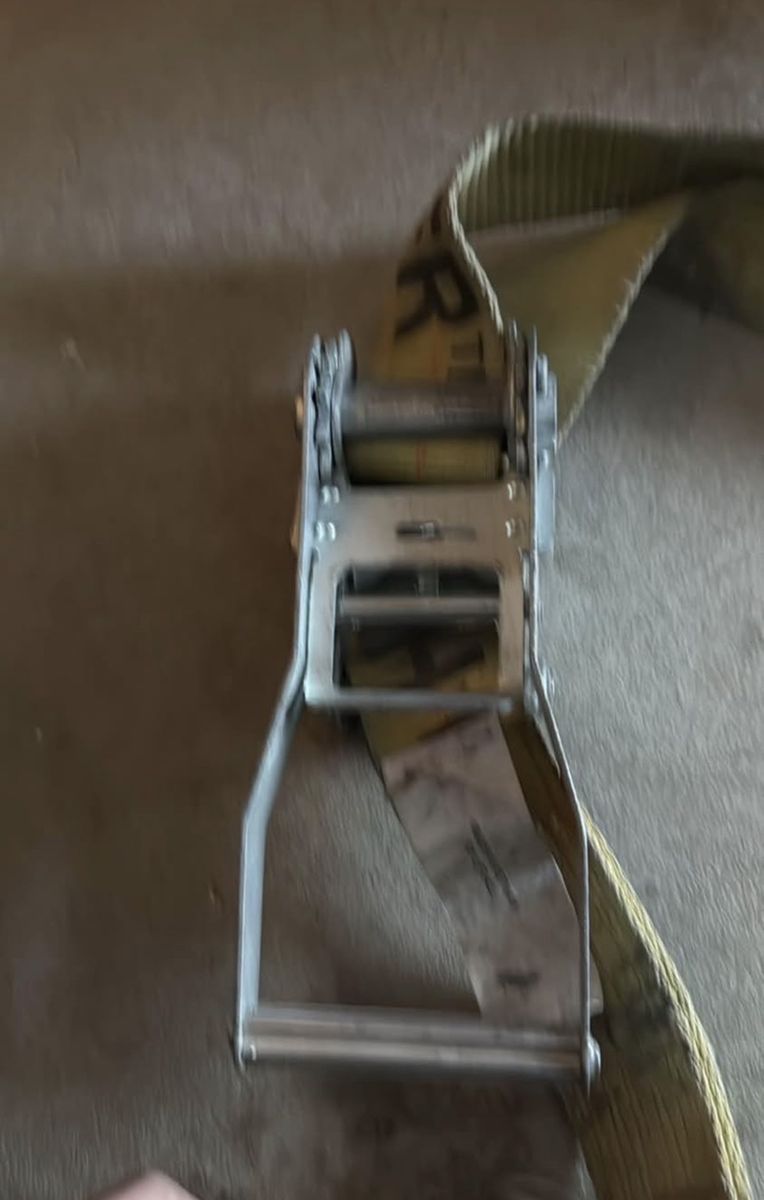 LiftALL load huggerTM ratchet strap $25