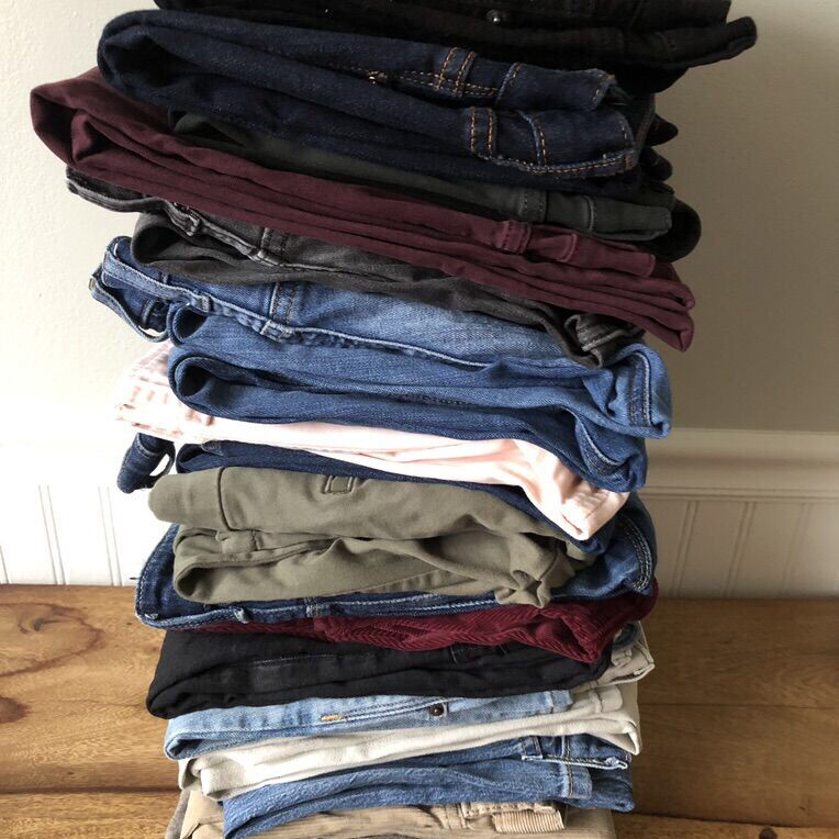 Women's Jeans/ Pants Assortment- TAKE THE STACK