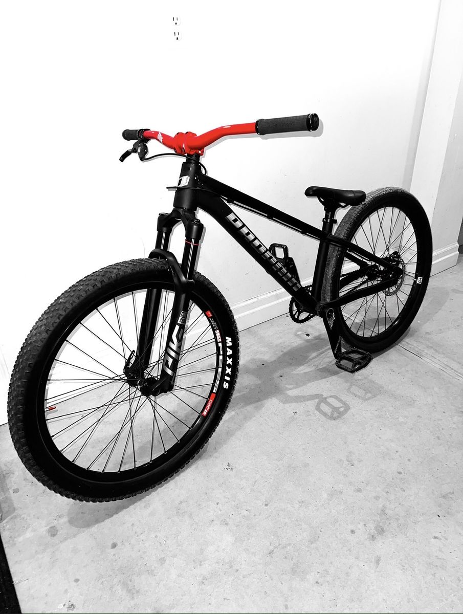Propain Trickshot Custom Dirt Jumper L/XL - Pike Fork, Title Components