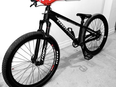 Propain Trickshot Custom Dirt Jumper L/XL - Pike Fork, Title Components