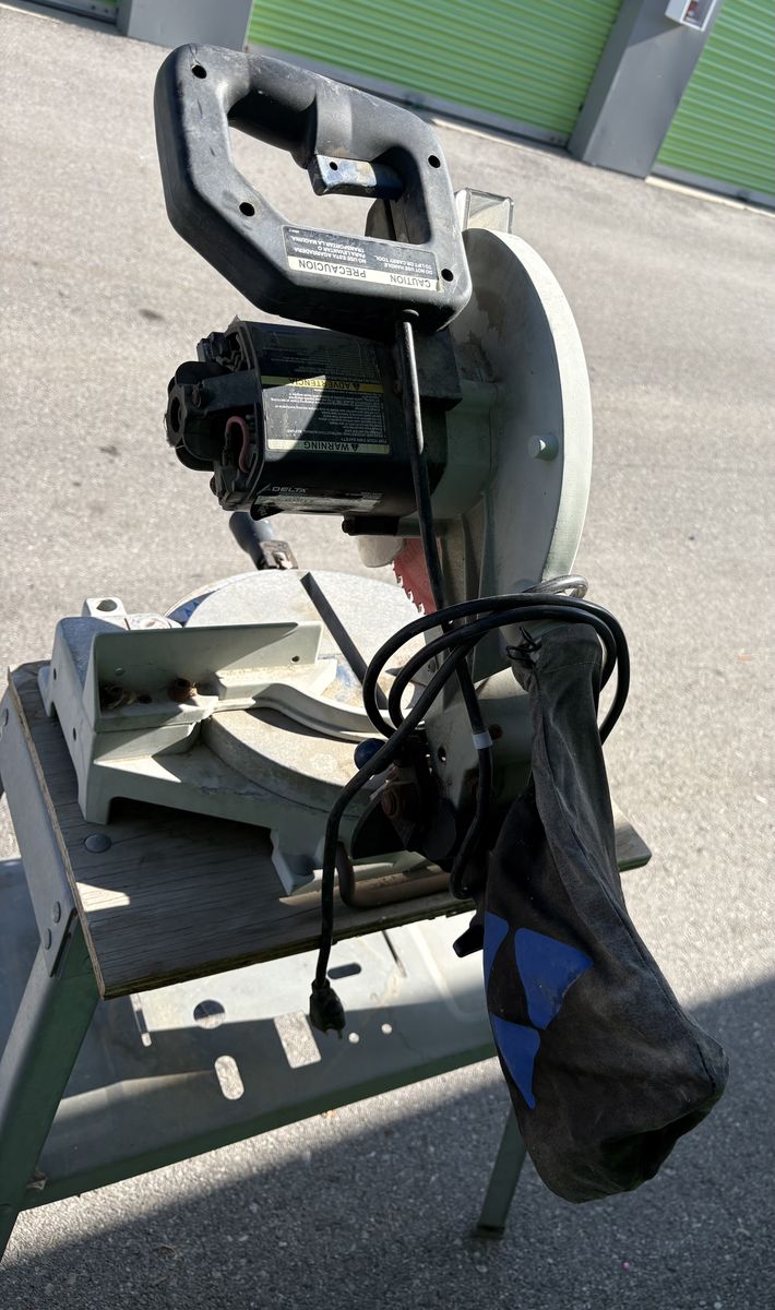 Main image 5