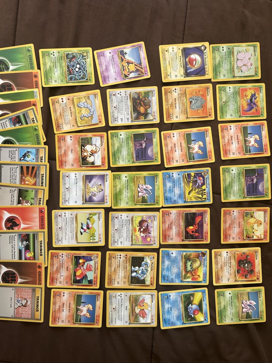 Pokémon collection 1695 cards, vintage base set, Ex, Gx, Vmax, V star, V, battle decks, and bulk cards