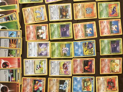 Pokémon collection 1695 cards, vintage base set, Ex, Gx, Vmax, V star, V, battle decks, and bulk cards