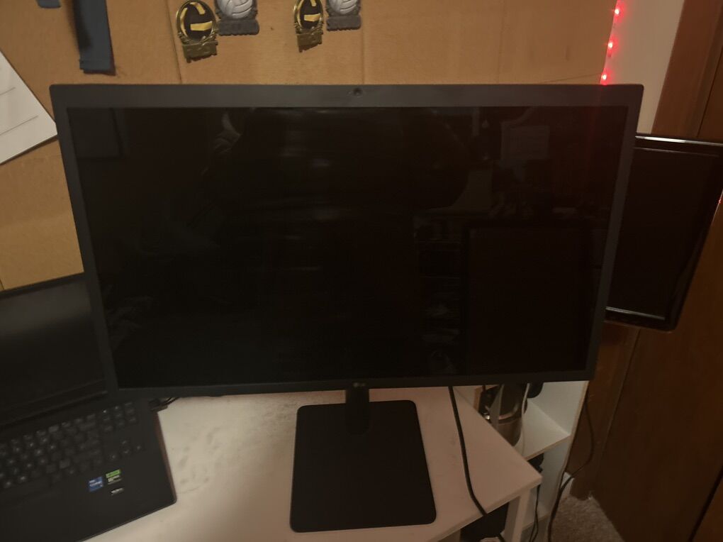 Lg Ultrafine 27md5kl-b 27 16:9 5k Ips Monitor