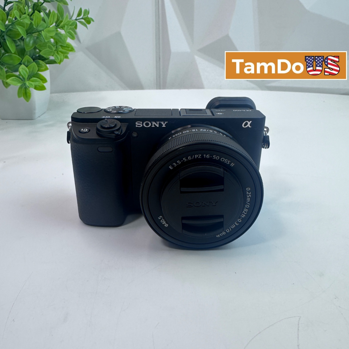 Sony Alpha a6400 Mirrorless Camera Kit w/ E PZ 16-50mm OSS II Lens