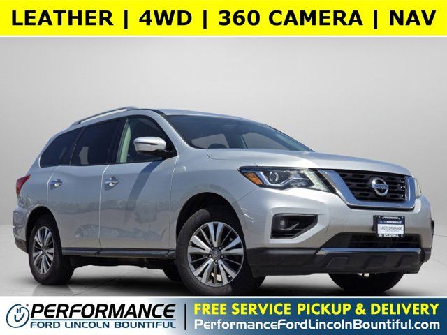2020 Nissan Pathfinder SL