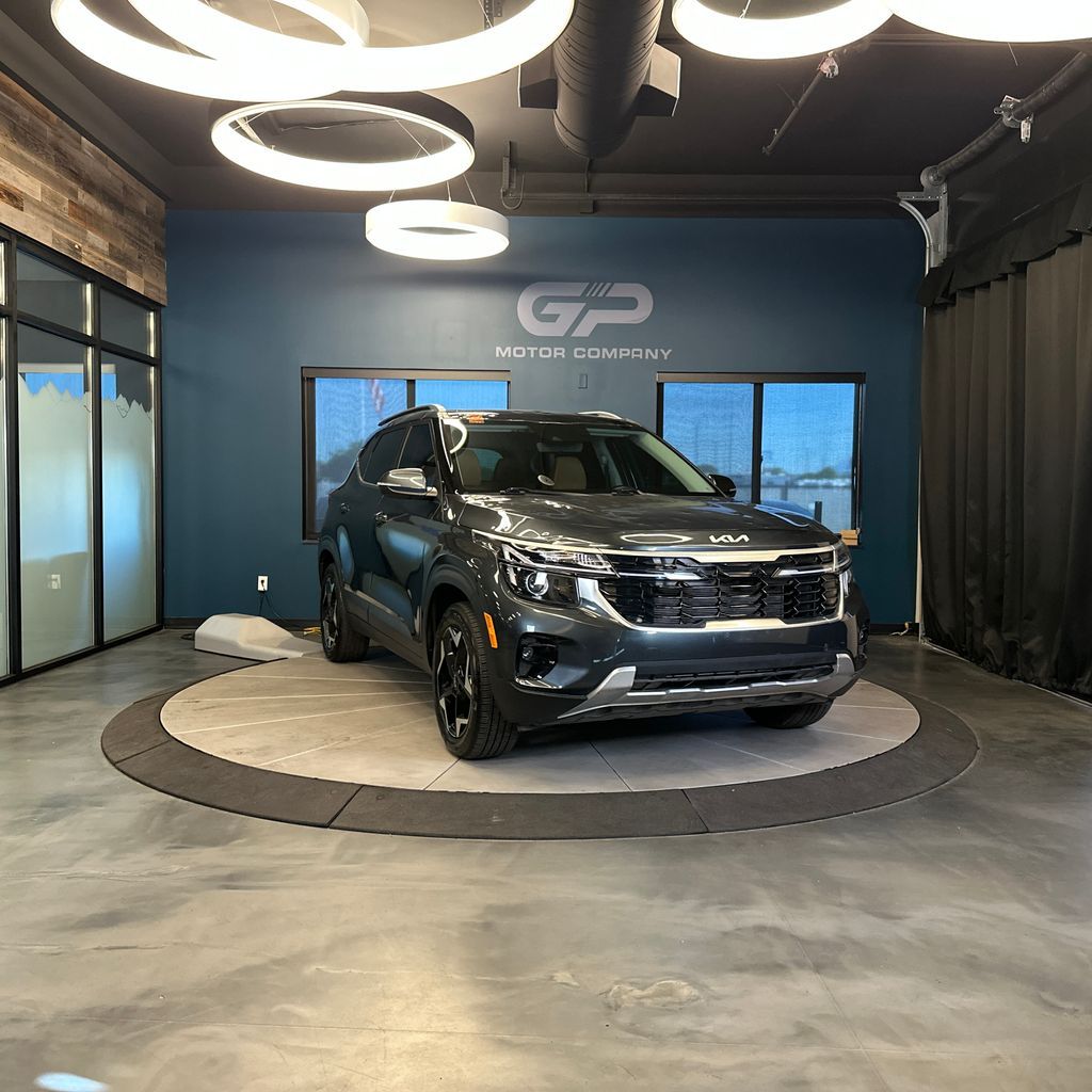 2024 Kia Seltos EX