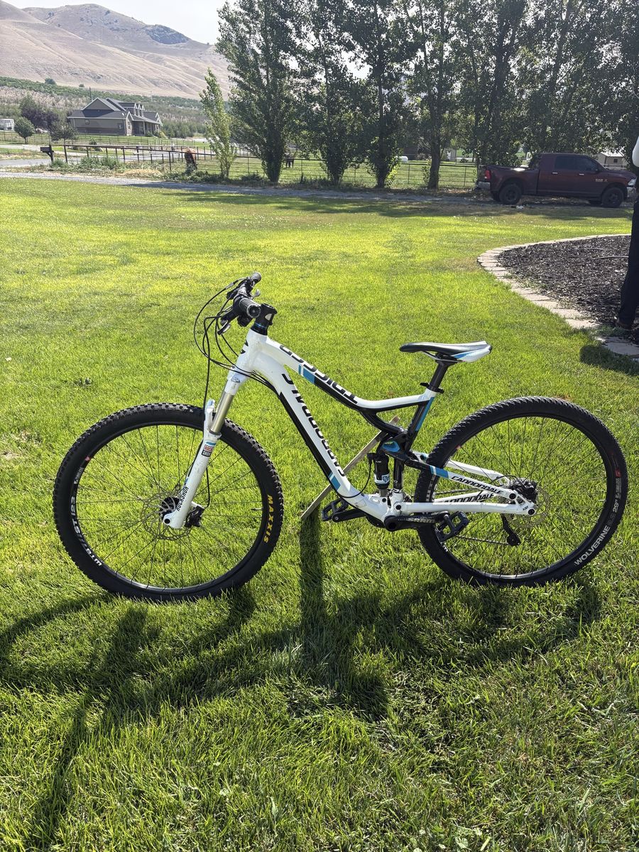 Cannondale Trigger 29er Full Suspension Mountain Bike - White/Blue