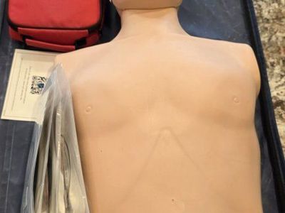 *NEW and UNUSED* Prestan Professional Adult CPR Training Manikin Torso with Carrying Bag and Accessories