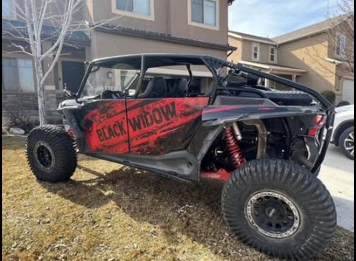 2018 RZR 4 1000 XP Ride command