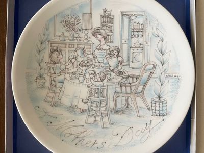 Mother's Day 1973 Haviland Limoges Collector Plate "Breakfast" 1st in Series