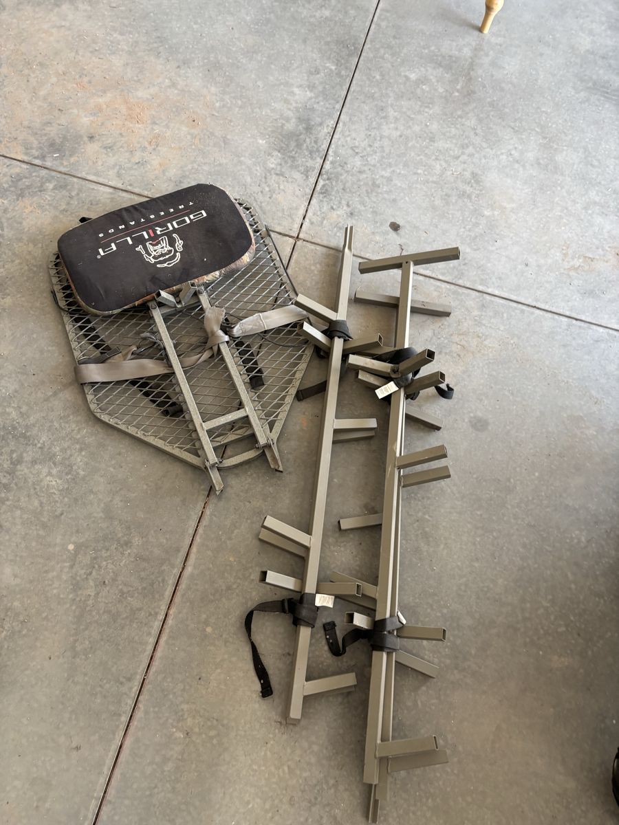 Tree stand 