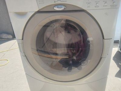 Whirpool front-load washer. Works great