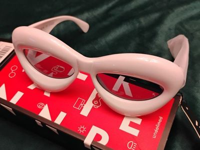 VANLINKER Sunglasses, White UV400 Festival Party Glasses VL9728 C6 New in Box