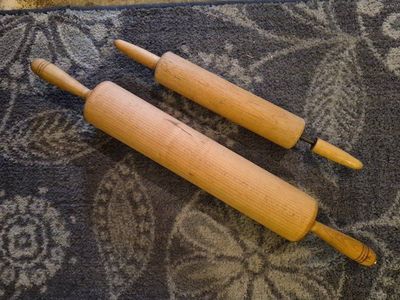 Vintage Wooden Rolling Pins Set of 2 Kitchen Baking Tools