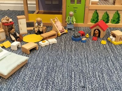 Hape All Season's Dollhouse