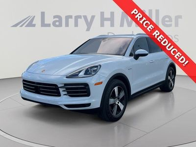 2022 Porsche Cayenne E-Hybrid