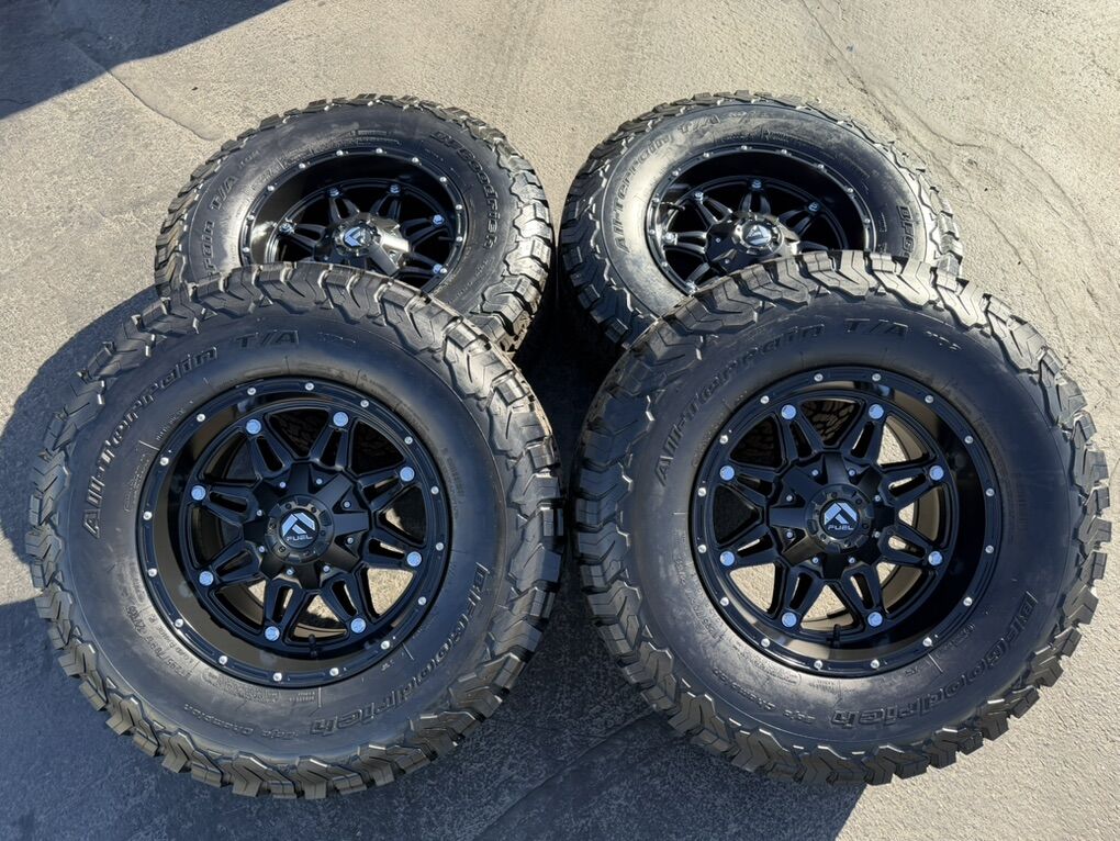 New LT295/70r17 BFG KO2 Fuel Hostage 8x6.5 Ram GMC