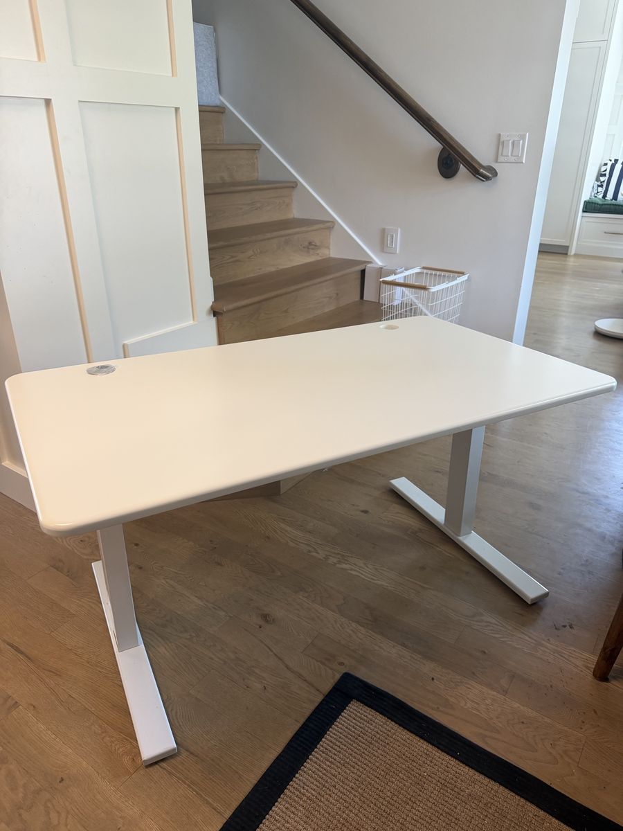 White Electric Standing Desk - Adjustable Height Computer Table