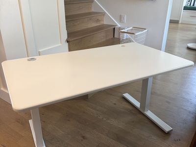 White Electric Standing Desk - Adjustable Height Computer Table