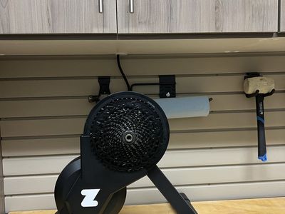 Zwift Hub Smart Trainer – Excellent Condition