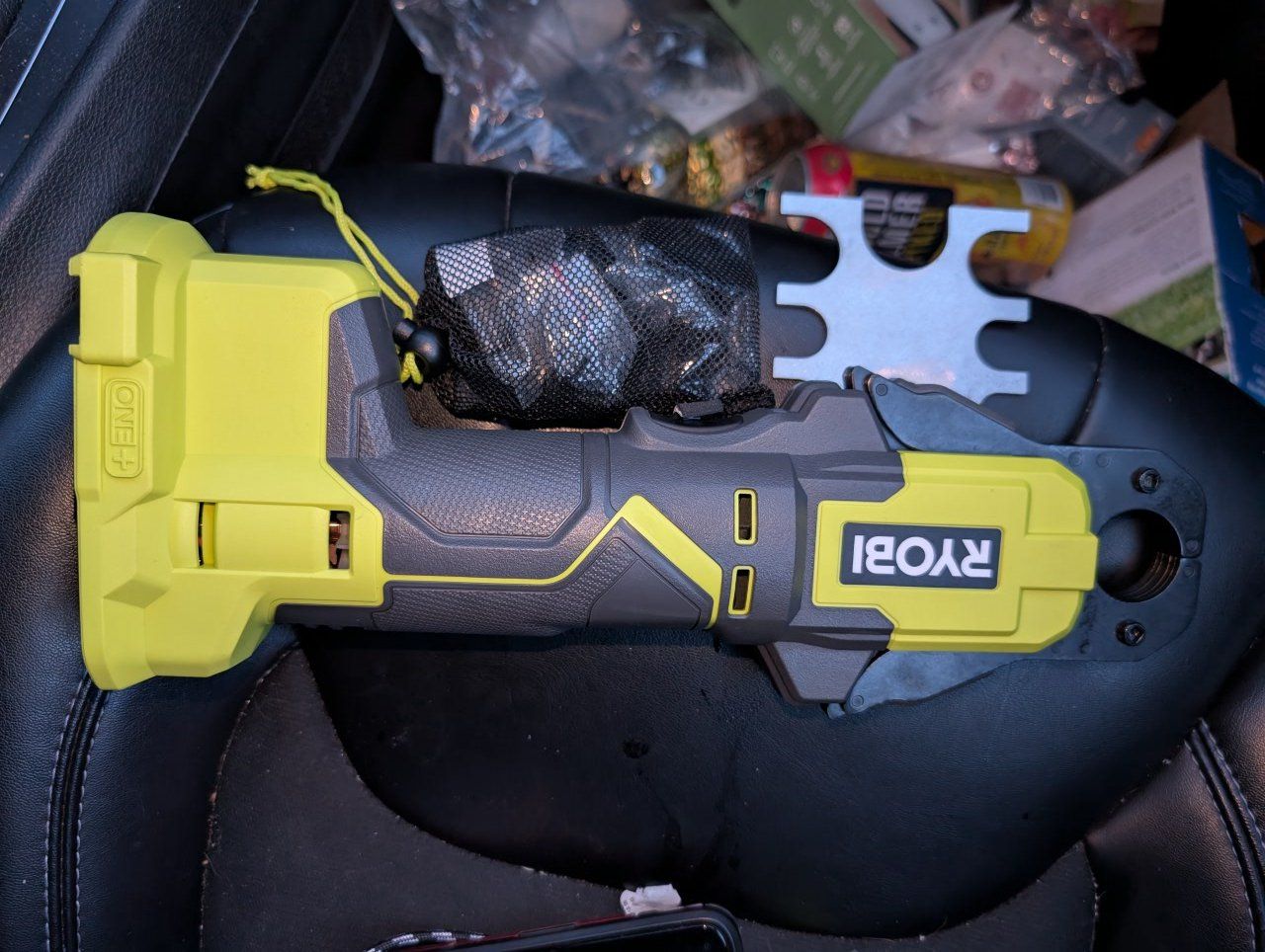 Ryobi PEX pipe tool