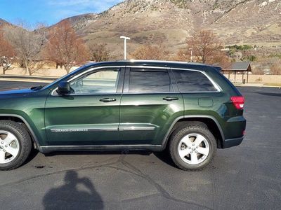 2011 JEEP GRAND CHEROKEE Laredo