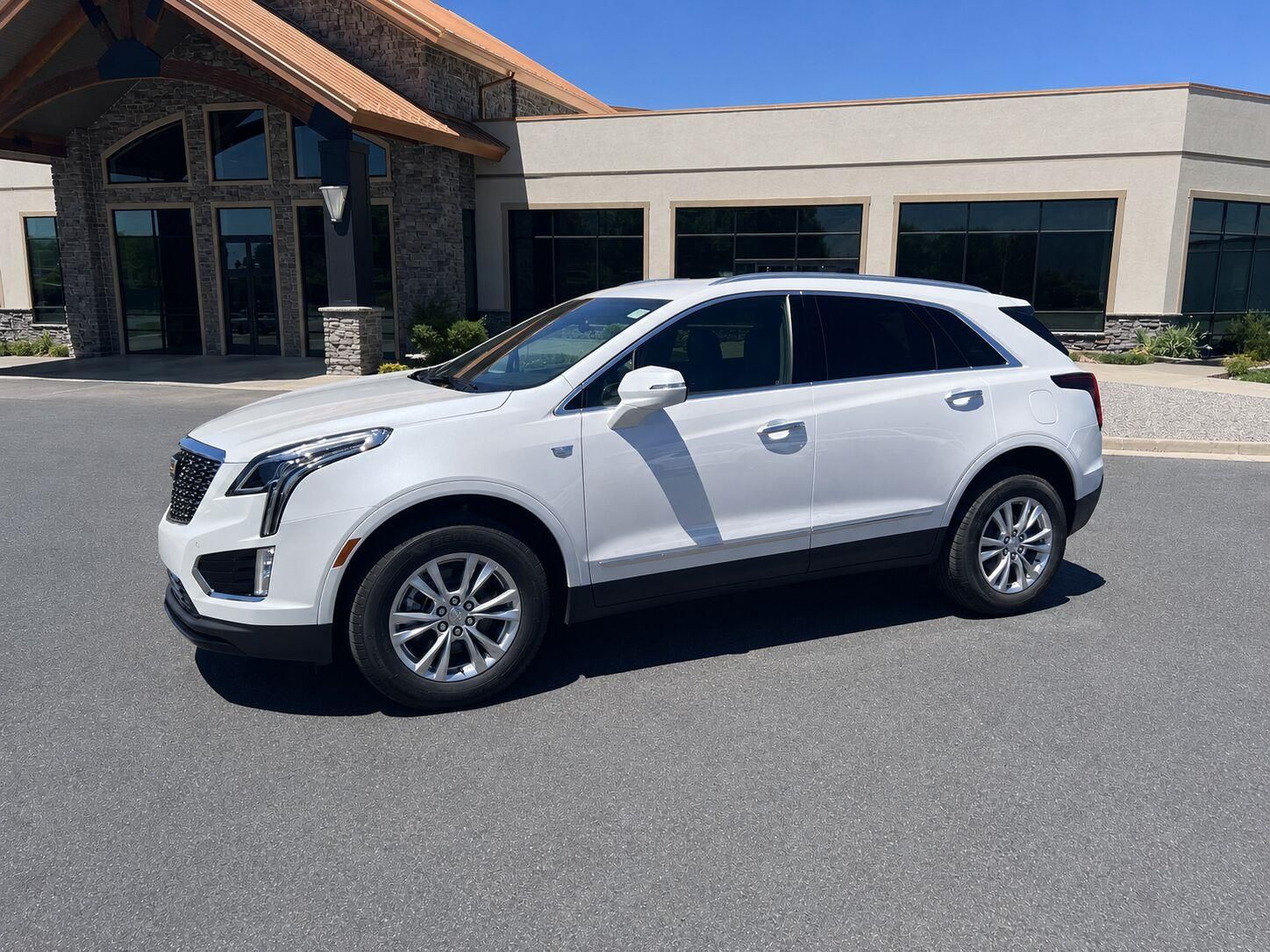 2026 Cadillac XT5 Luxury