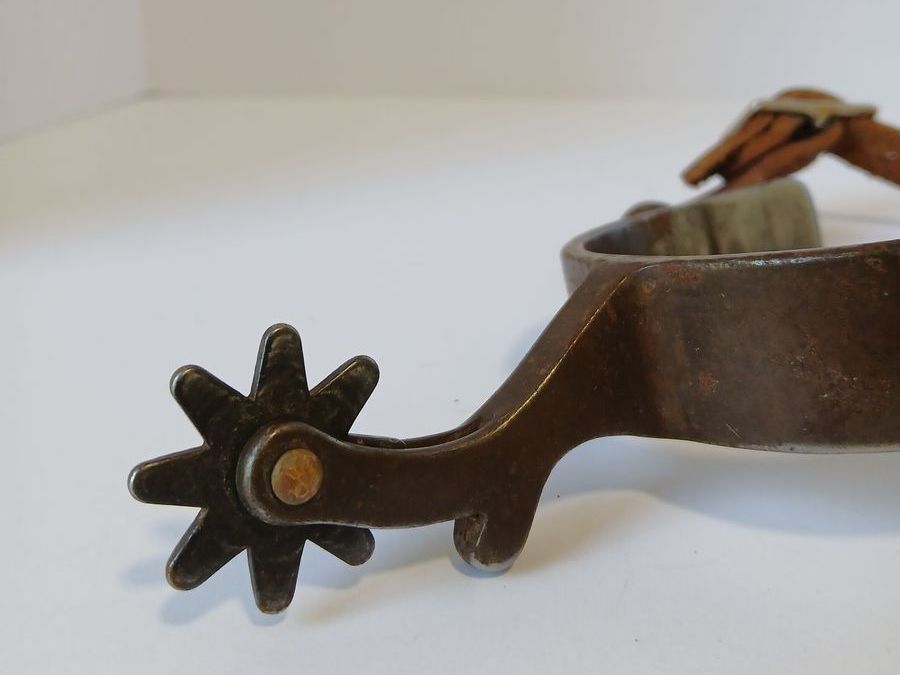 Main image 10