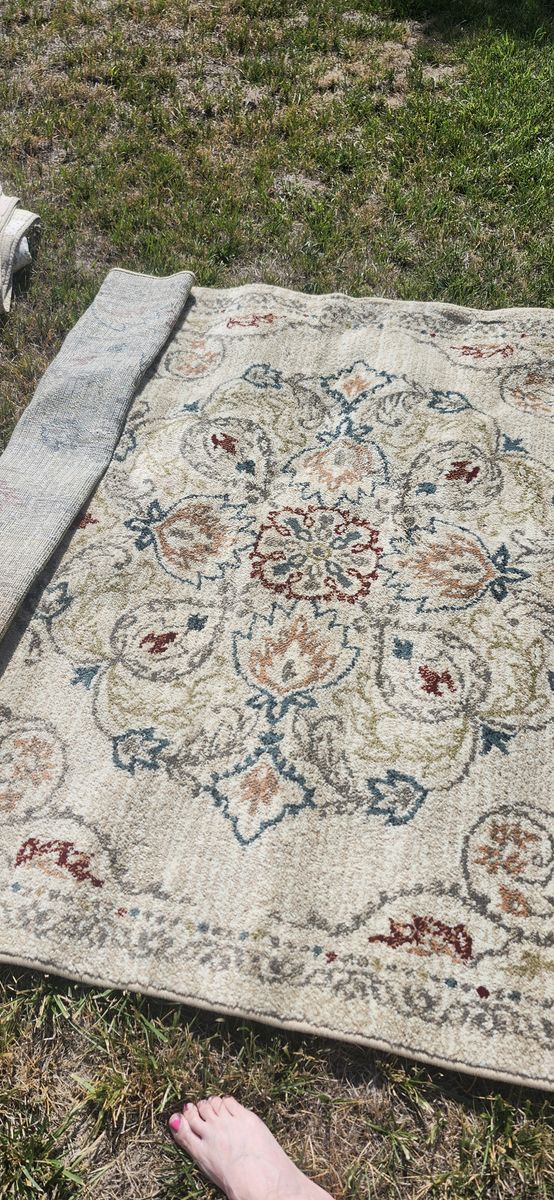 Rug