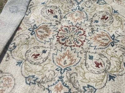 Rug