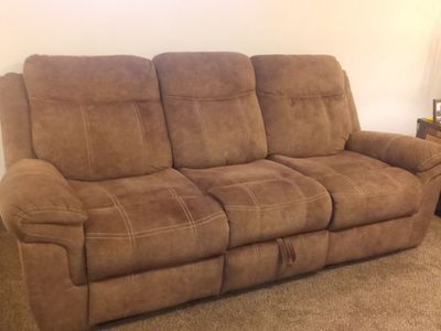 TWO PIECE RECLINING LIVING ROOM SET